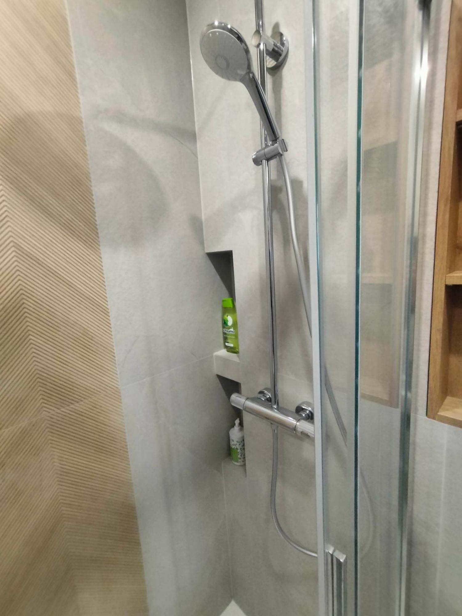 Apartament Paradise Zarzadzany Przez Gospodarza Osobe Fizyczna Self Check In Rzeszów Eksteriør bilde
